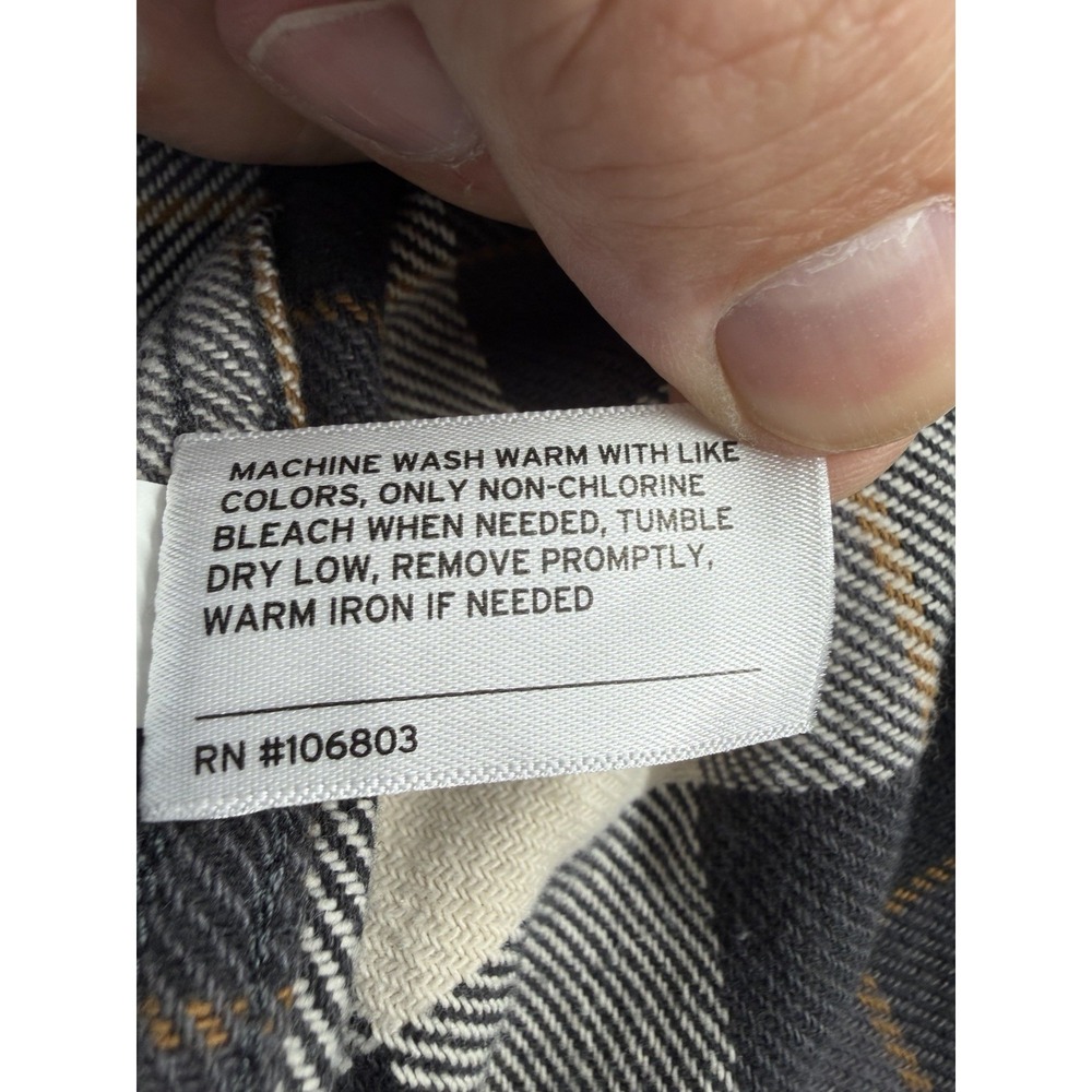 Duluth‎ Trading Co Untucked Black/White Plaid Flannel Shirt Men's XL Relaxed Fit - Picture 5 of 10